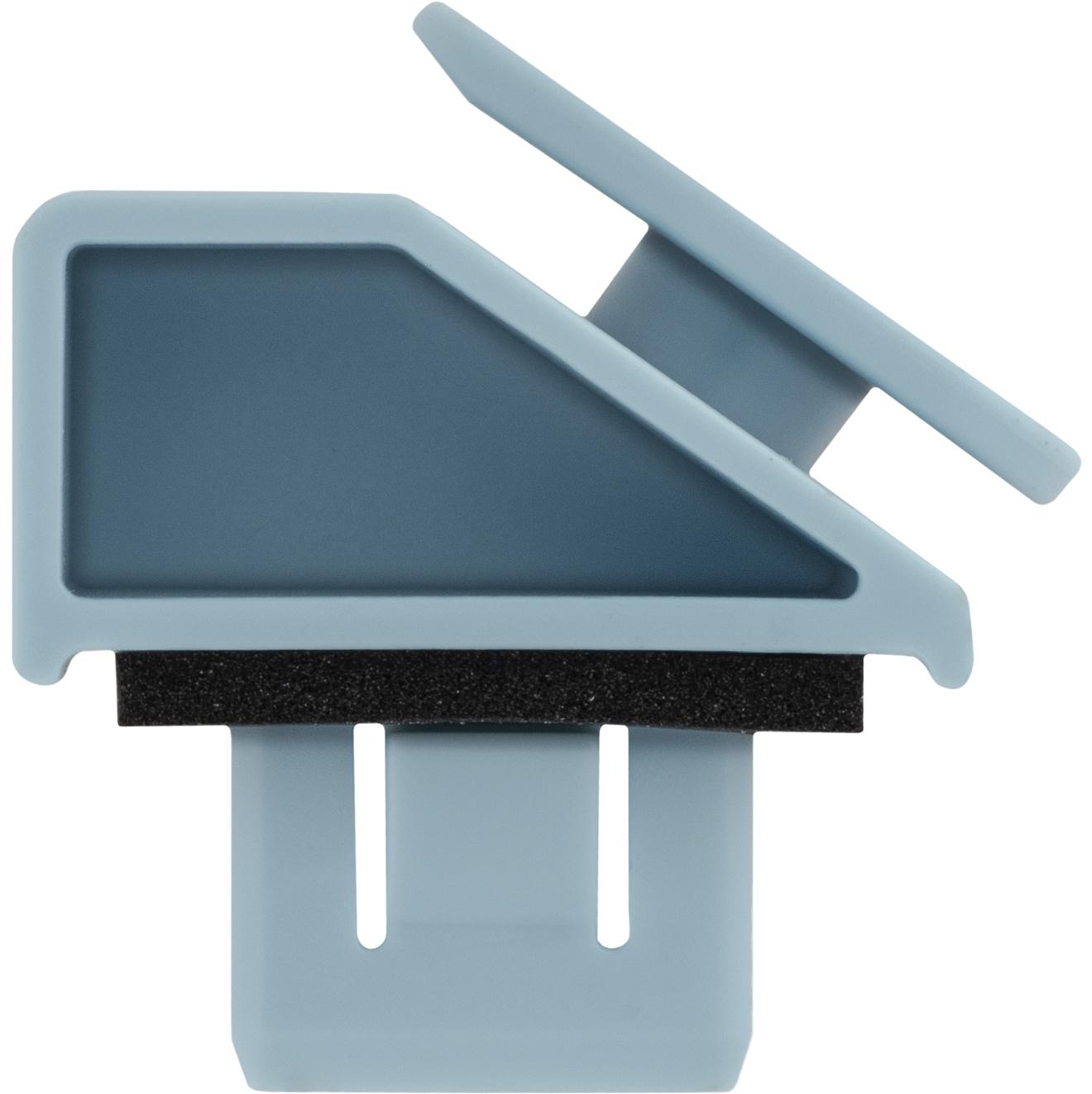 Auveco # 25067 Honda Tail Lamp Retainer 90650-T2A-003. Qty 15.