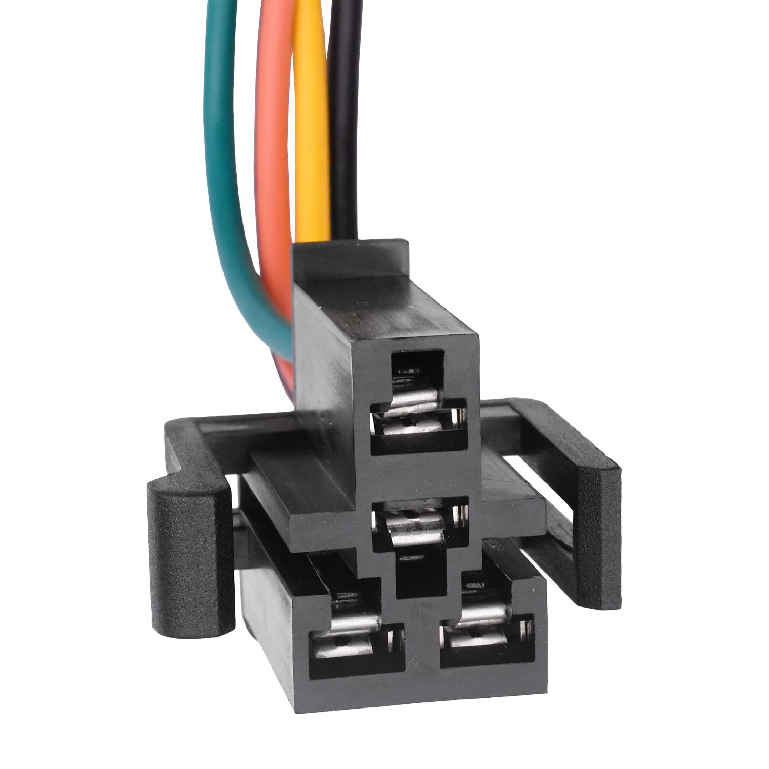 Auveco No. 17620 Ford Air Conditioning Motor Harness Connector, Quantity - 1