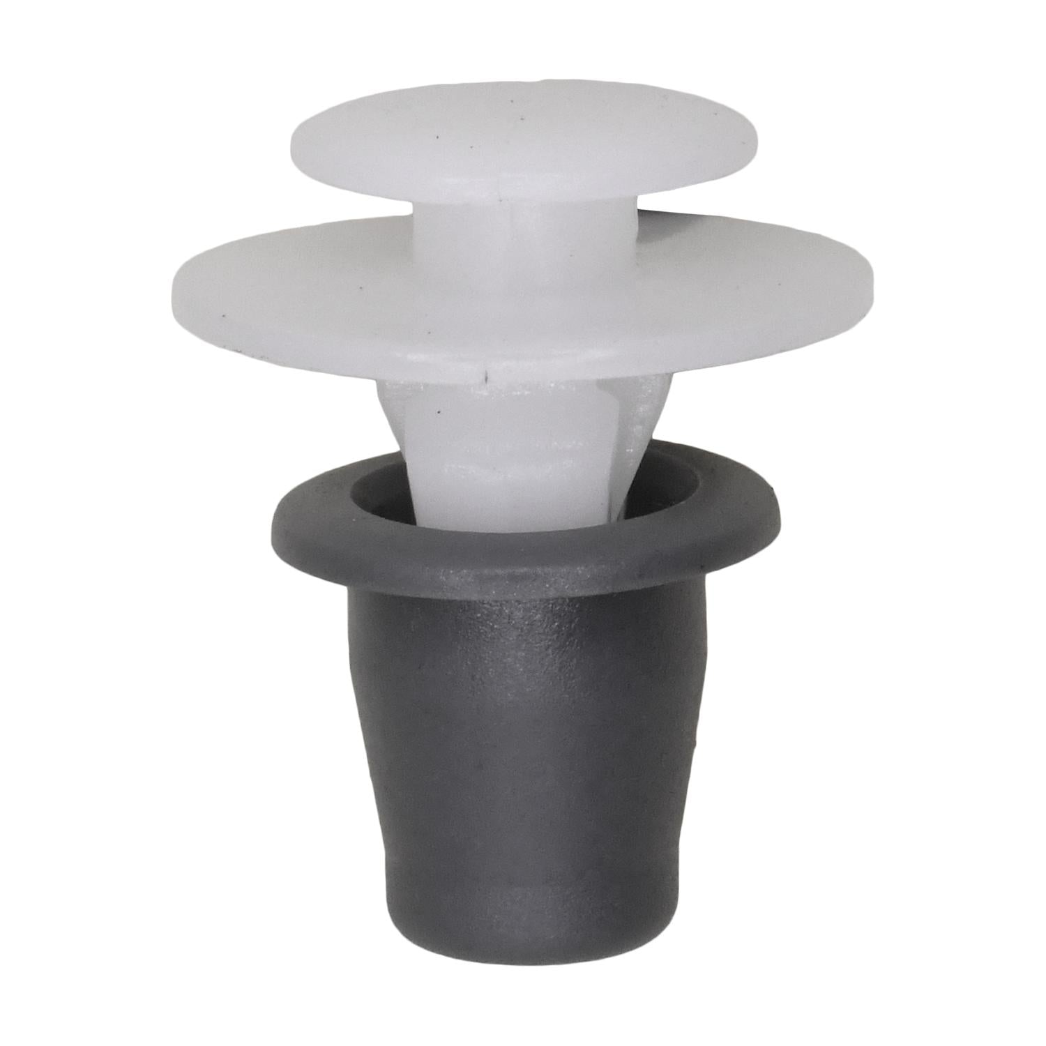 Auveco # 21509 Volkswagen And Audi Retainer. Qty 25.