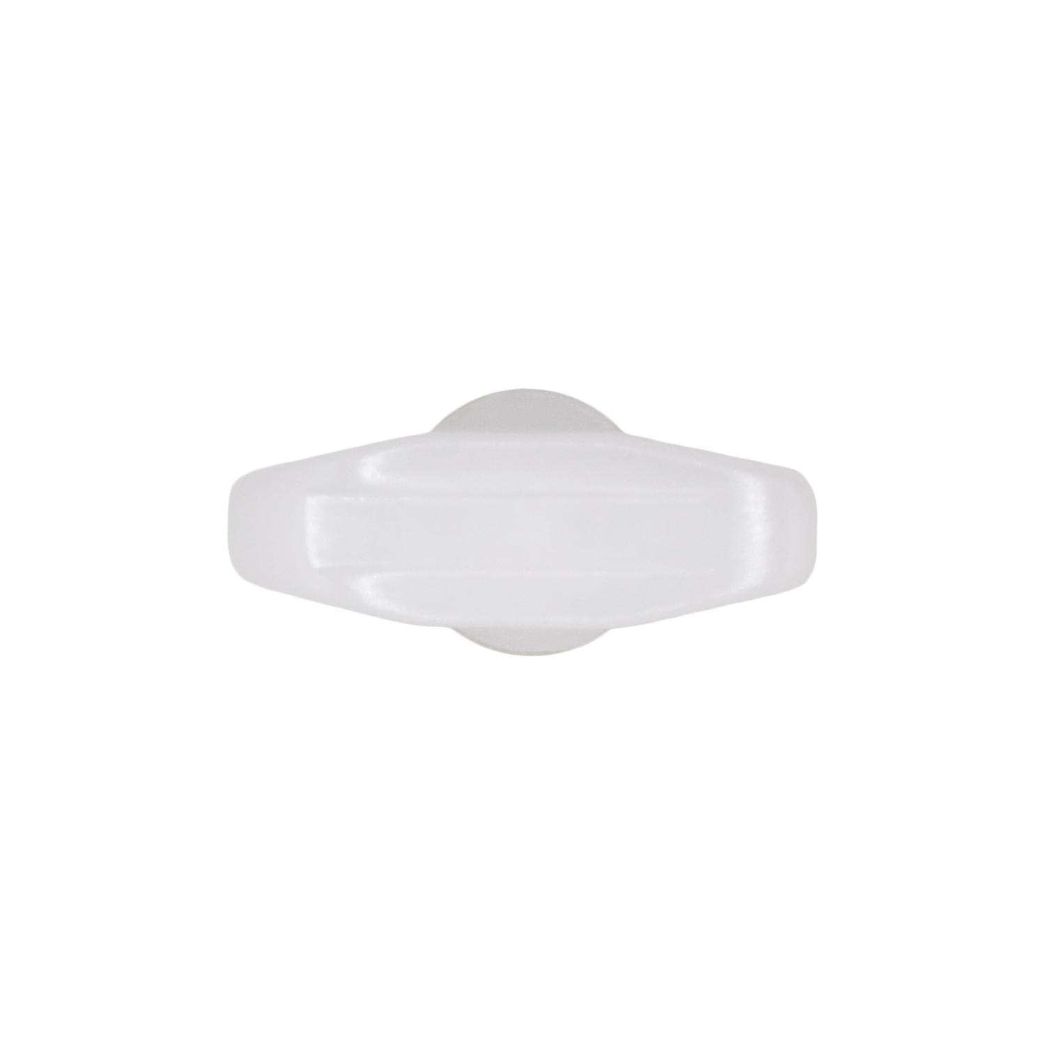 Auveco No. 21707 Acura/Honda Weatherstrip Clip, Quantity - 25
