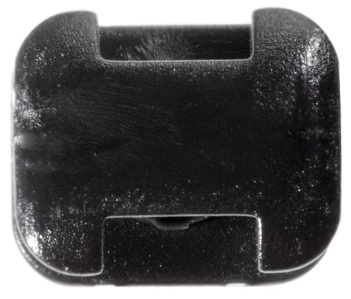 Auveco Item 23902 BMW Cowl Vent Push-Type Retainer. Quantity 25