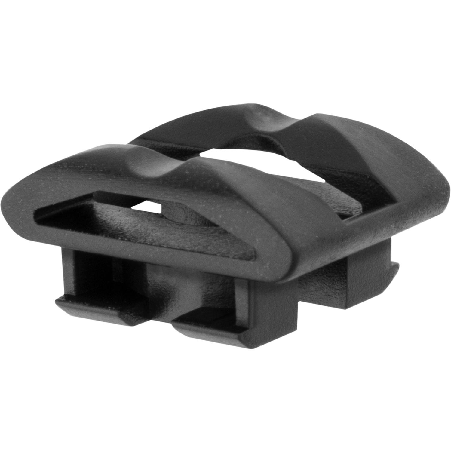 Auveco # 25270 Land Rover Front Bumper & Tow Bracket Clip DYF500010. Qty 25.